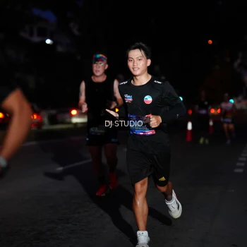 Runner Photo 3796009