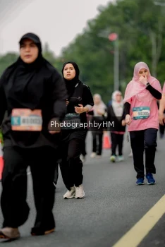 Runner Photo 3796011