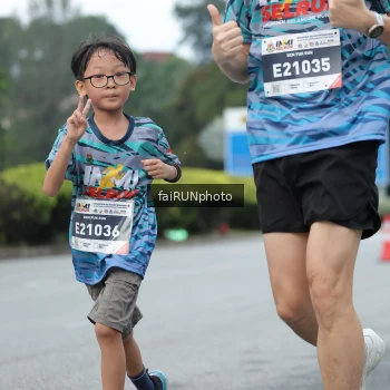 Runner Photo 3796044