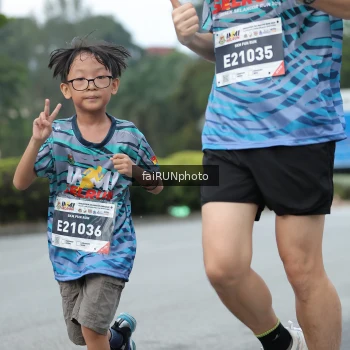 Runner Photo 3796052
