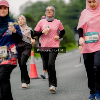 Runner Photo 3796060
