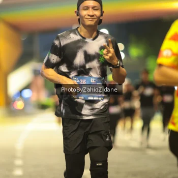 Runner Photo 3796061