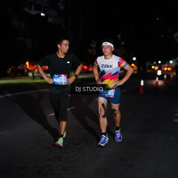 Runner Photo 3796067