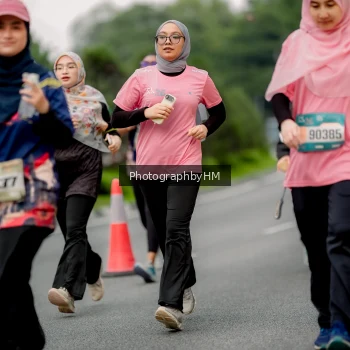 Runner Photo 3796070