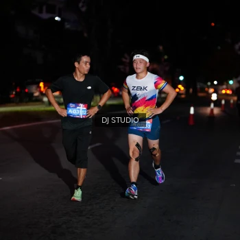 Runner Photo 3796087