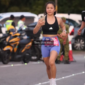 Runner Photo 3796141