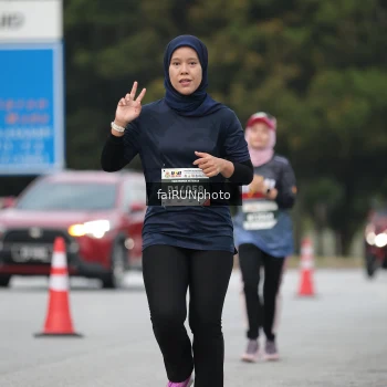Runner Photo 3796144