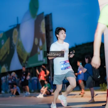 Runner Photo 3796197