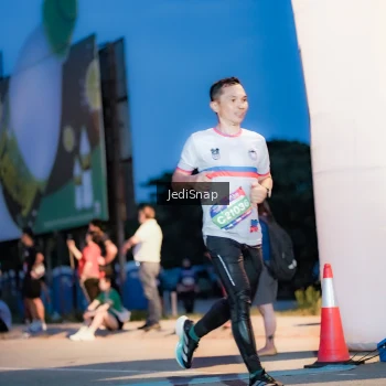 Runner Photo 3796207