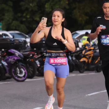 Runner Photo 3796213