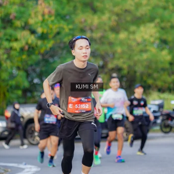Runner Photo 3796224