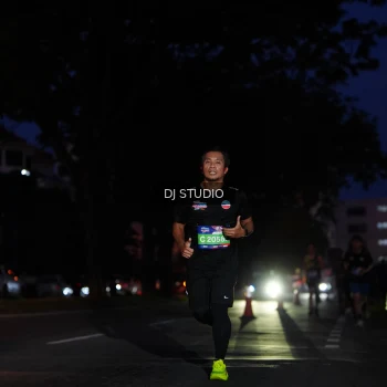 Runner Photo 3796245