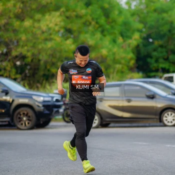 Runner Photo 3796248