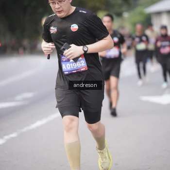 Runner Photo 3796274