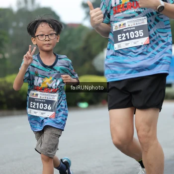 Runner Photo 3796296