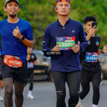 Runner Photo 3796299