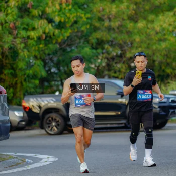 Runner Photo 3796318