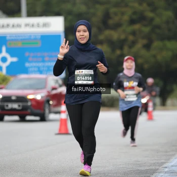 Runner Photo 3796322