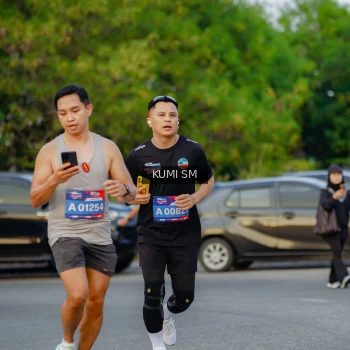 Runner Photo 3796326