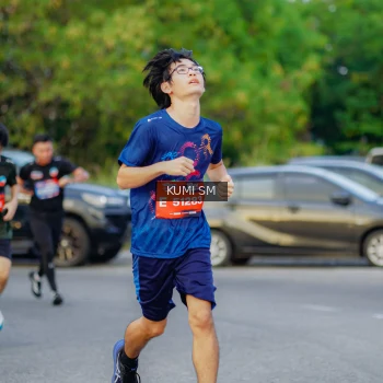 Runner Photo 3796346