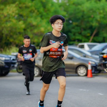 Runner Photo 3796351