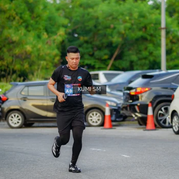 Runner Photo 3796352