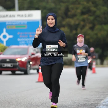 Runner Photo 3796356
