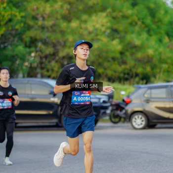 Runner Photo 3796360
