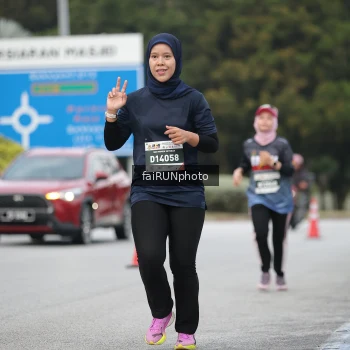 Runner Photo 3796371