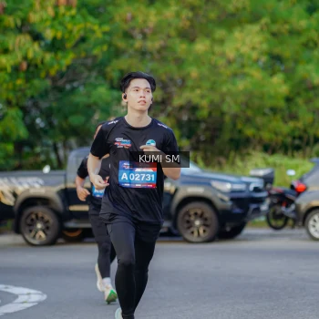 Runner Photo 3796373