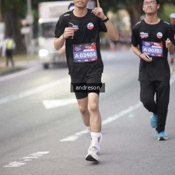 Runner Photo 3796375