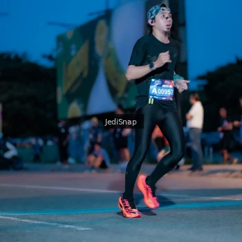 Runner Photo 3796381