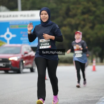 Runner Photo 3796389