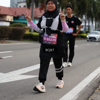 Runner Photo 3796413