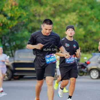 Runner Photo 3796424