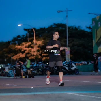 Runner Photo 3796444