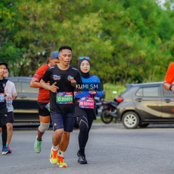 Runner Photo 3796455