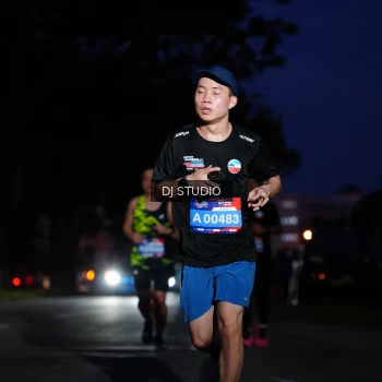 Runner Photo 3796483