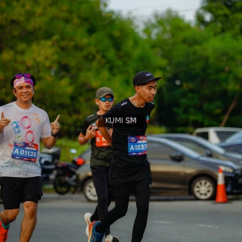 Runner Photo 3796492
