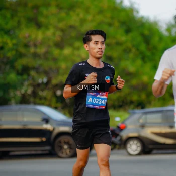 Runner Photo 3796501