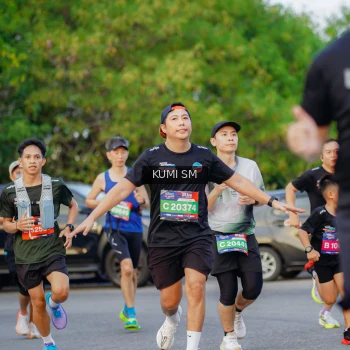 Runner Photo 3796538