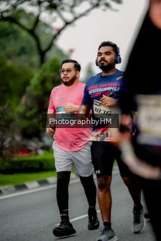 Runner Photo 3796546