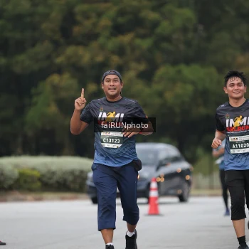 Runner Photo 3796553