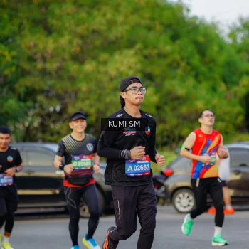 Runner Photo 3796569