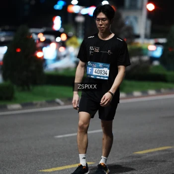 Runner Photo 3796571