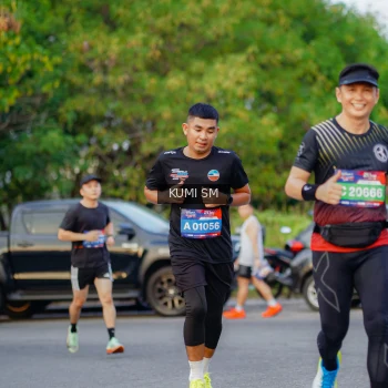 Runner Photo 3796574