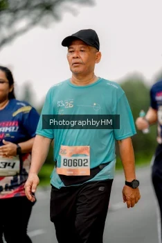 Runner Photo 3796582