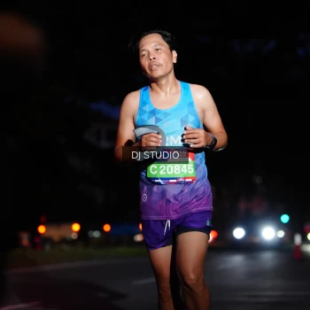 Runner Photo 3796590