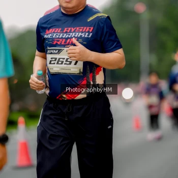 Runner Photo 3796625