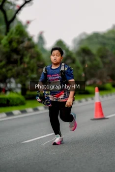 Runner Photo 3796659